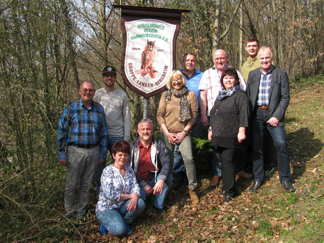 Der Vorstand (von links): Axel Schäfer, Christoph Schmidt, Katrin Domhardt-Heckert, Jürgen Wernisch, Heidrun Reul, Helmut Kropac, Richard Schmidt, Manuela Böhme, Daniel Böhme, wilhelm Dietzel