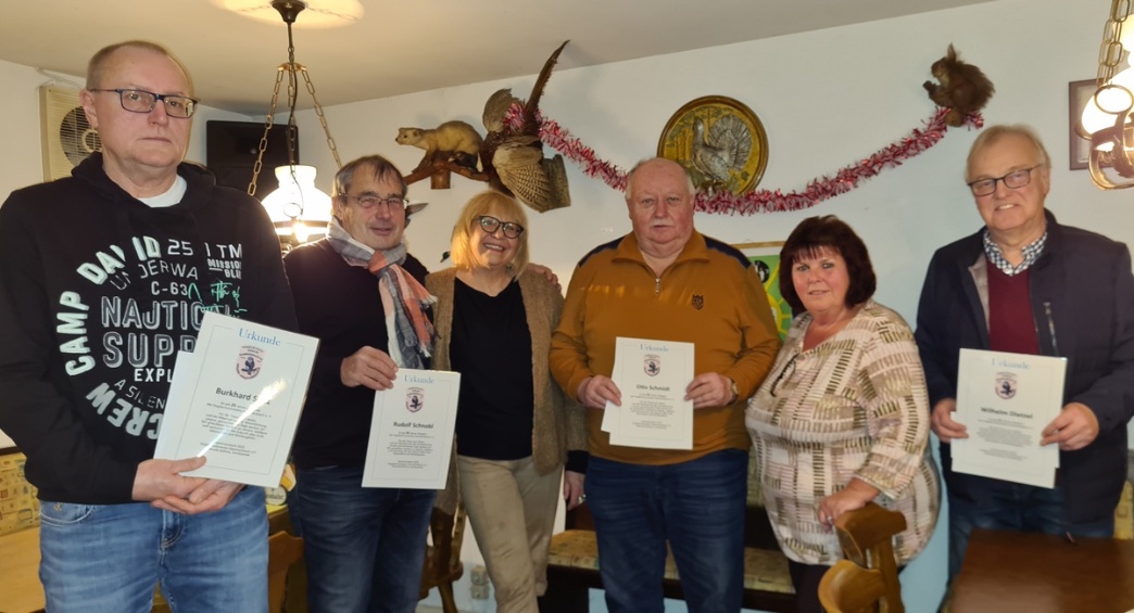 Von links: Burkhard Seitz, Rudolf Schnobl, Heidrun Reul, Otto Schmidt, Manuela Böhme, Wilhelm Dietzel